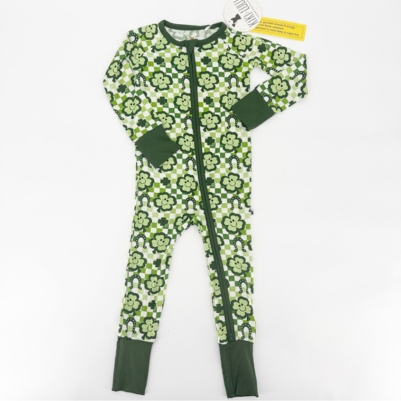 NWT Kiki +LuLu Bamboo Pajamas Size 18-24M Irish Shamrock Lucky Four Leaf Clover - Picture 6 of 6